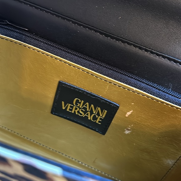 Versace Baroque Kelly Yellow and Black Top Handle Bag- Gorgeous! - Picture 10 of 12